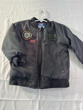 wonder nation size 2 Black Kids Puffer Bomber Jacket with Patches